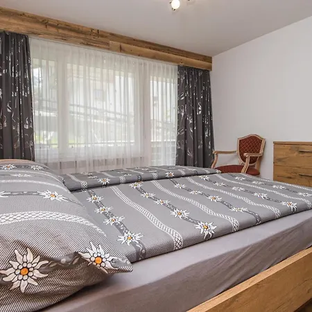 Appartement Haus Floralp