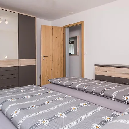 Haus Floralp Appartement