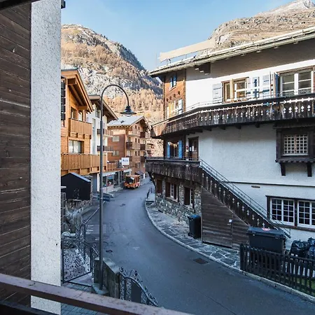 Lägenhet Haus Floralp *